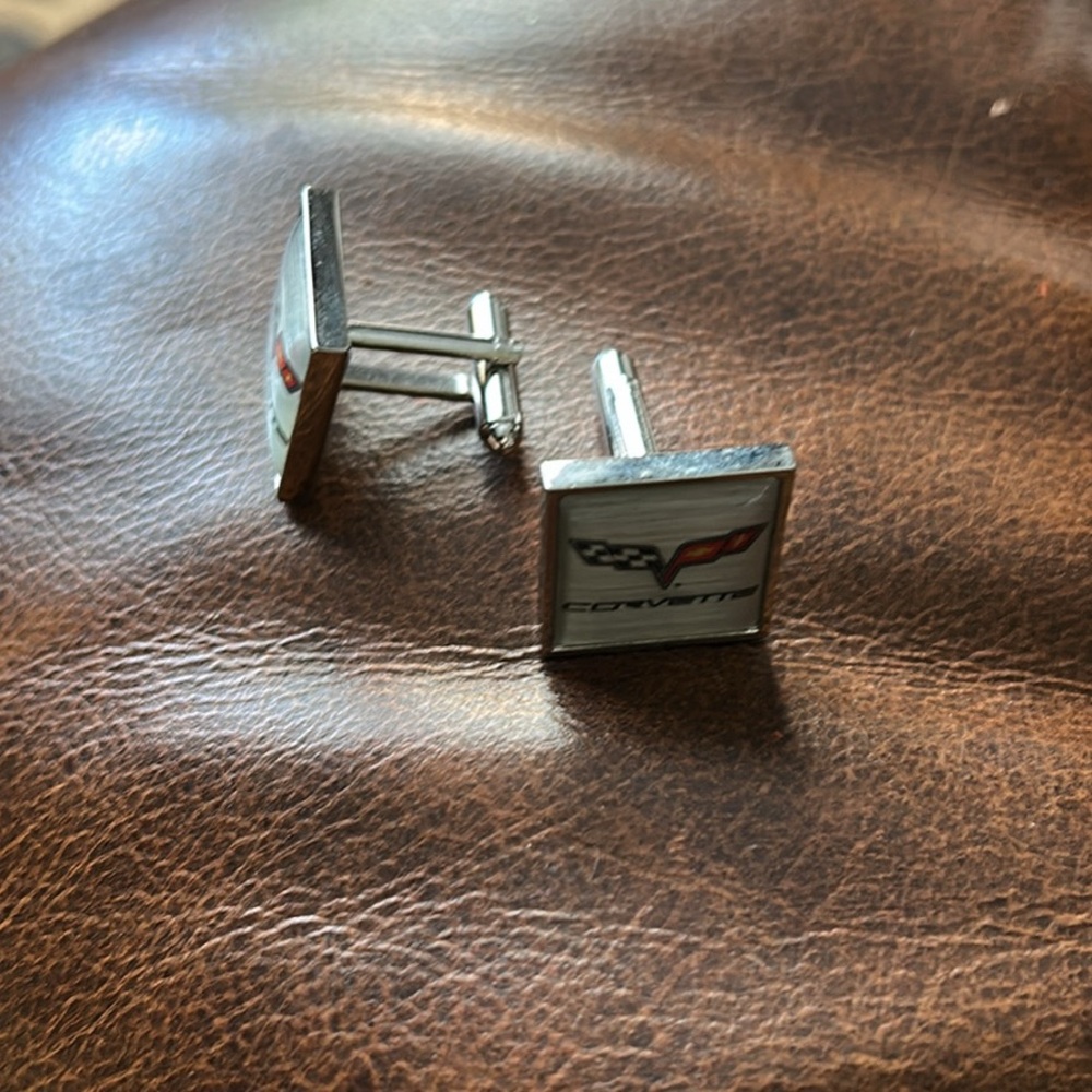 Corvette Cuff links - Picture 7 of 8